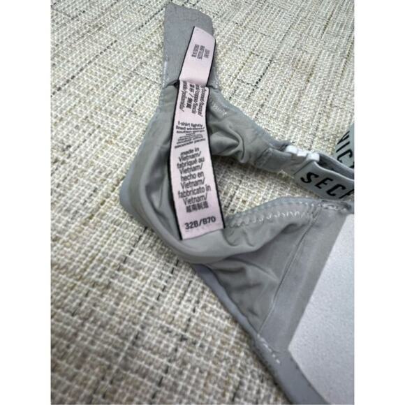 Victoria’s Secret Women's Gray Adjustable Strap Seamless Bra Size 32B - Picture 6 of 8